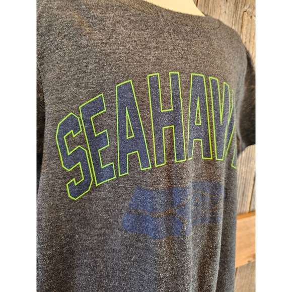 Nfl team apparel size XS Short Sleeve boys 5T 5 Seattle Seahawks - Picture 3 of 6
